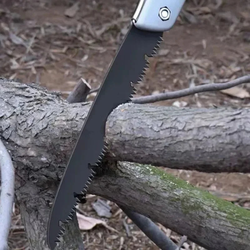 Serra de mão dobrável multifuncional para uso externo – Ferramenta portátil de poda para marcenaria e jardinagem. 🌿🔧